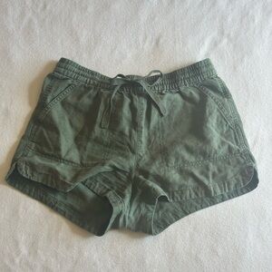 Women’s J Crew Olive Green Drawstring Shorts